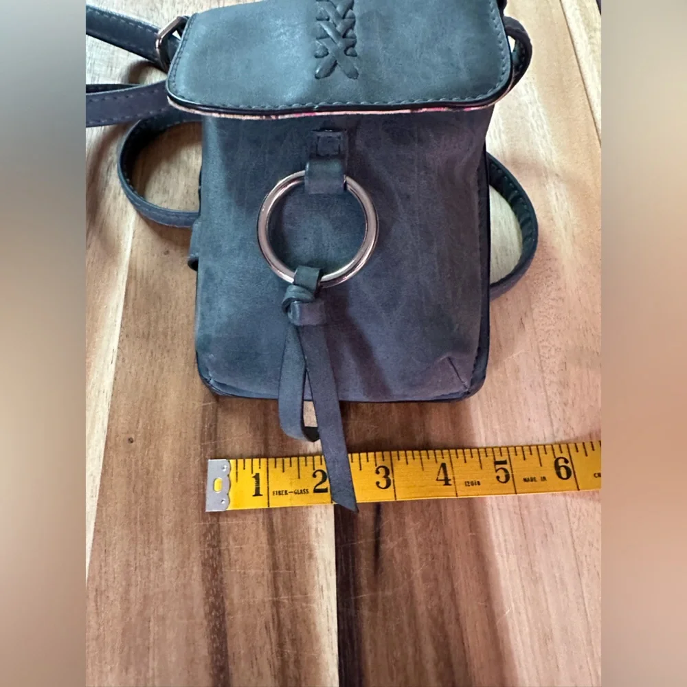 American Eagle Blue/Gray Crossbody - Picture 4 of 10
